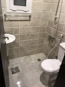 Al Muhanna Plaza Luxury Plus Salmiya Buitenkant foto