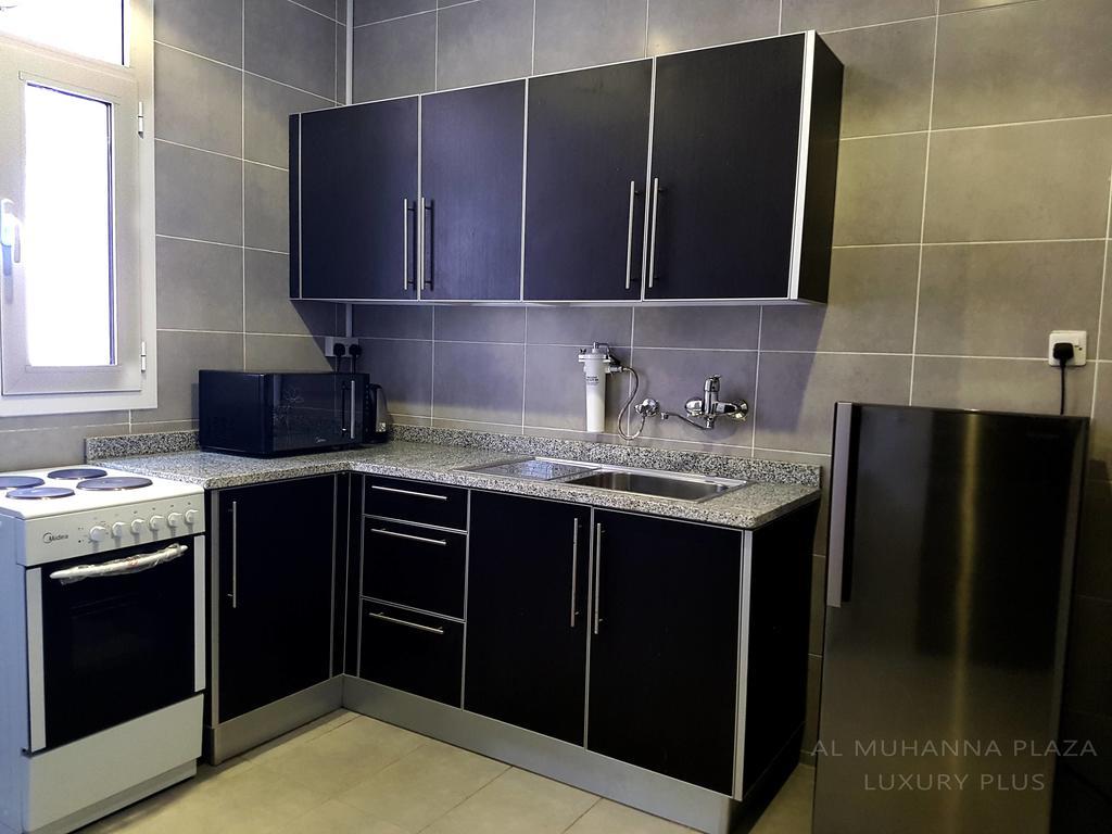 Al Muhanna Plaza Luxury Plus Salmiya Buitenkant foto